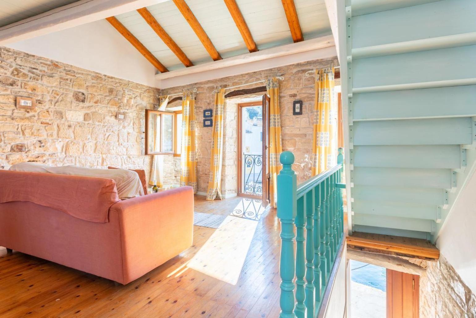 LongósSpiros Jetty Houseアパートメント エクステリア 写真
